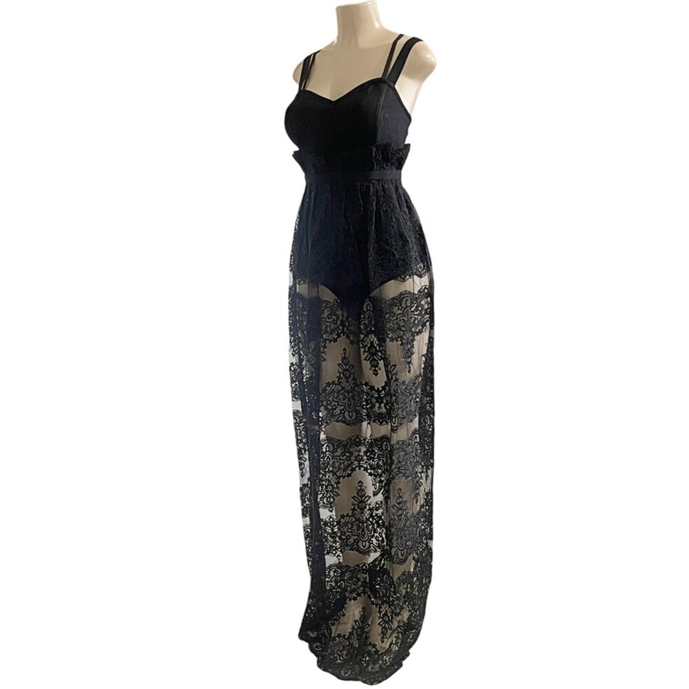 Elegant Lace Overlay Maxi Bandage Dress Fitted Bodice Sheer Formal Evening Gown